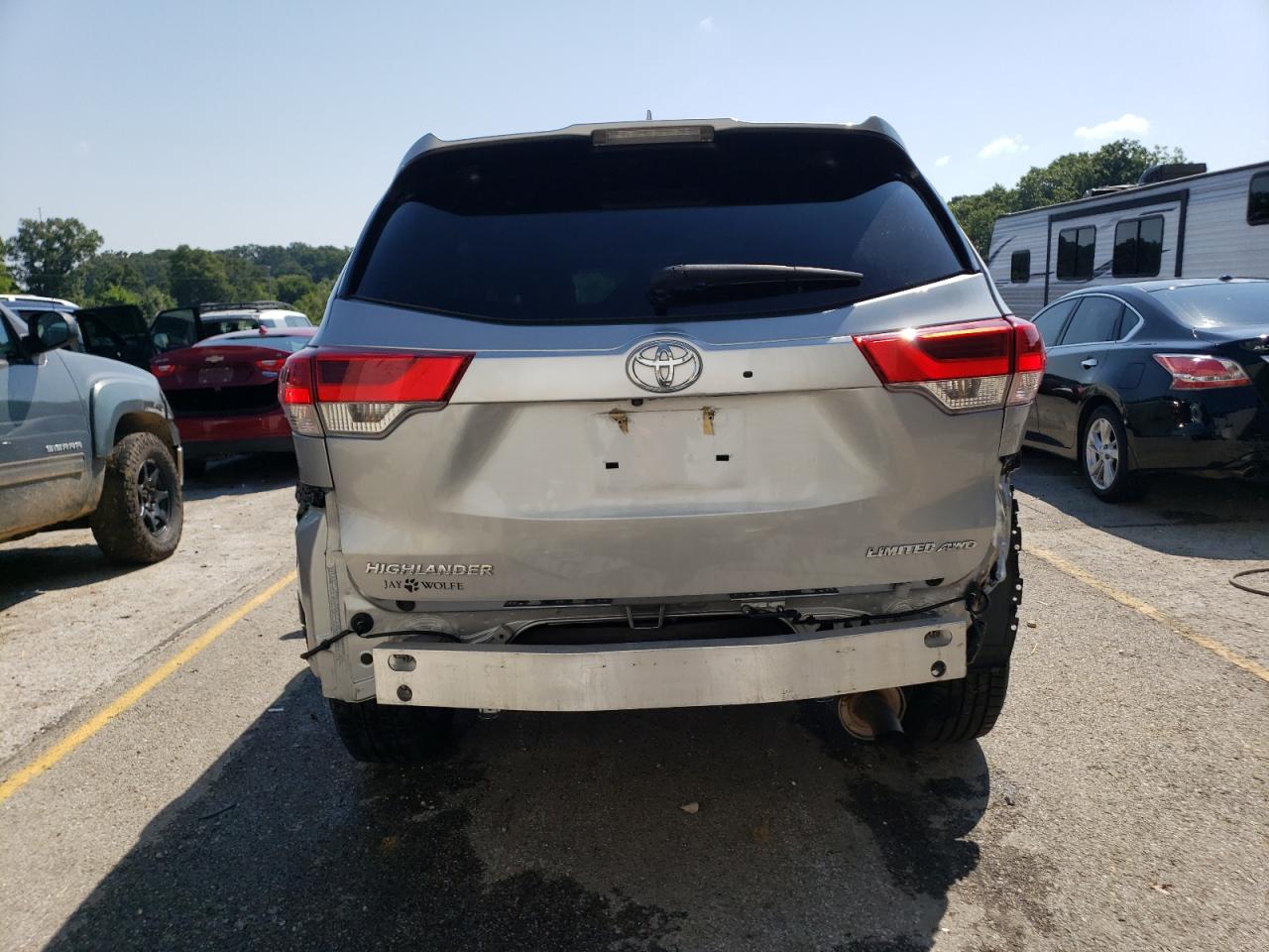 5TDDZRFH4KS939497 2019 Toyota Highlander Limited