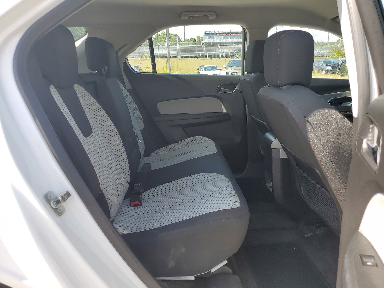 2CNALBEC4B6203621 2011 Chevrolet Equinox Ls