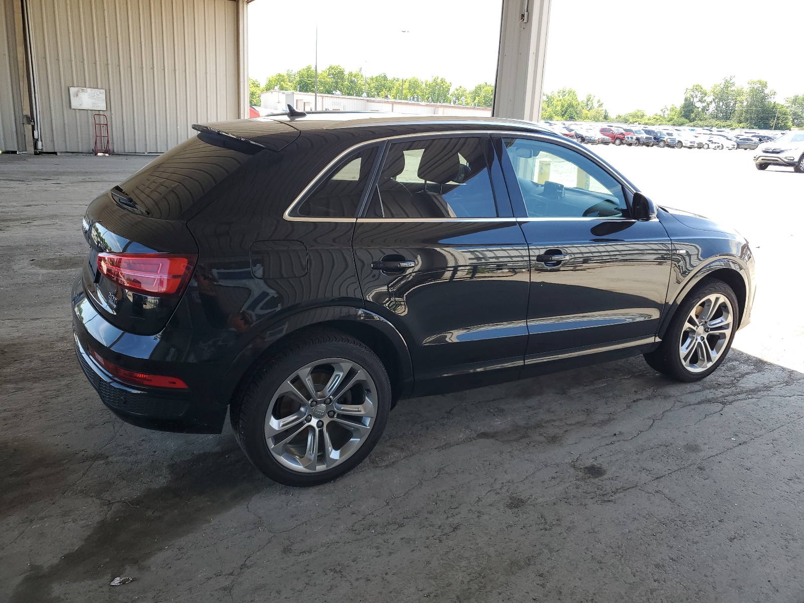 WA1GFCFS6GR018316 2016 Audi Q3 Prestige