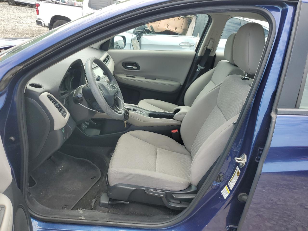 2016 Honda Hr-V Lx VIN: 3CZRU6H37GM752695 Lot: 63852224