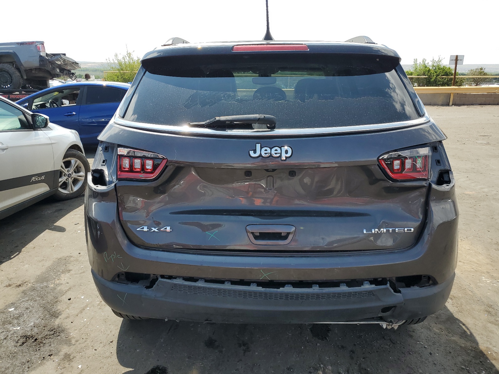 3C4NJDCB5KT827411 2019 Jeep Compass Limited