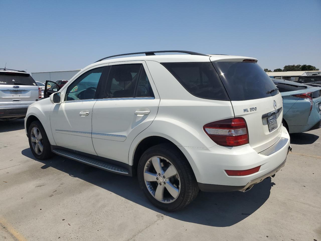 2010 Mercedes-Benz Ml 350 4Matic VIN: 4JGBB8GB6AA622974 Lot: 63861284