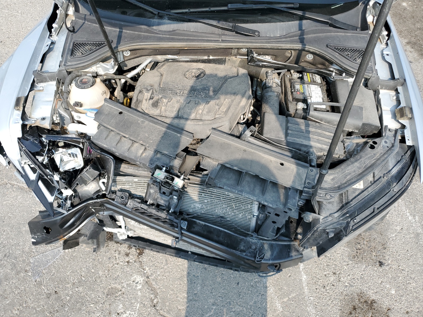 1VWLA7A35KC011778 2019 Volkswagen Passat Wolfsburg