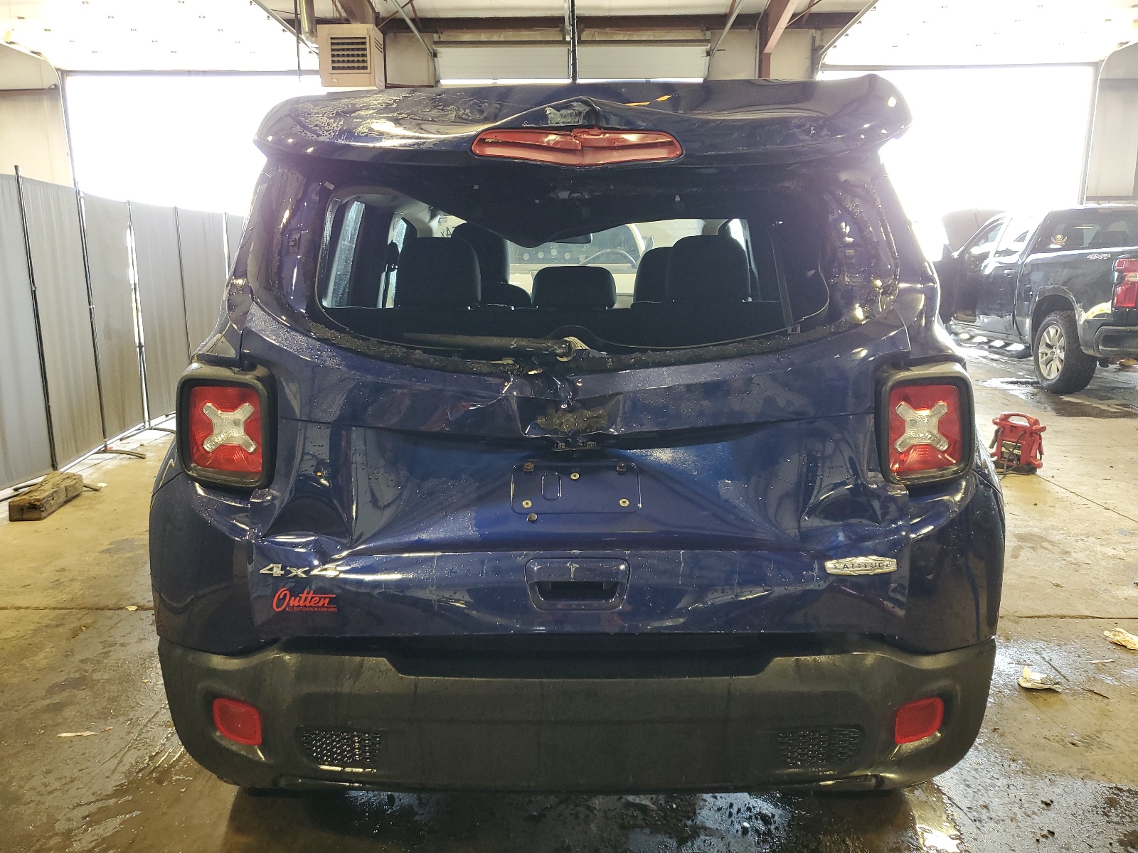 ZACNJBBB4KPK12374 2019 Jeep Renegade Latitude