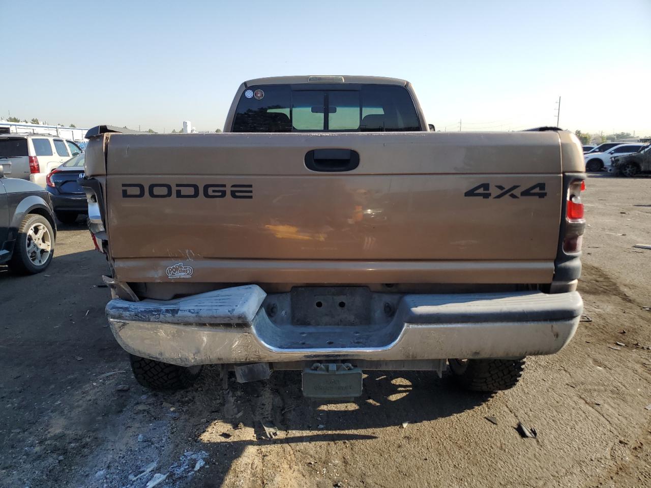 2000 Dodge Ram 2500 VIN: 1B7KF2366YJ122175 Lot: 61318694