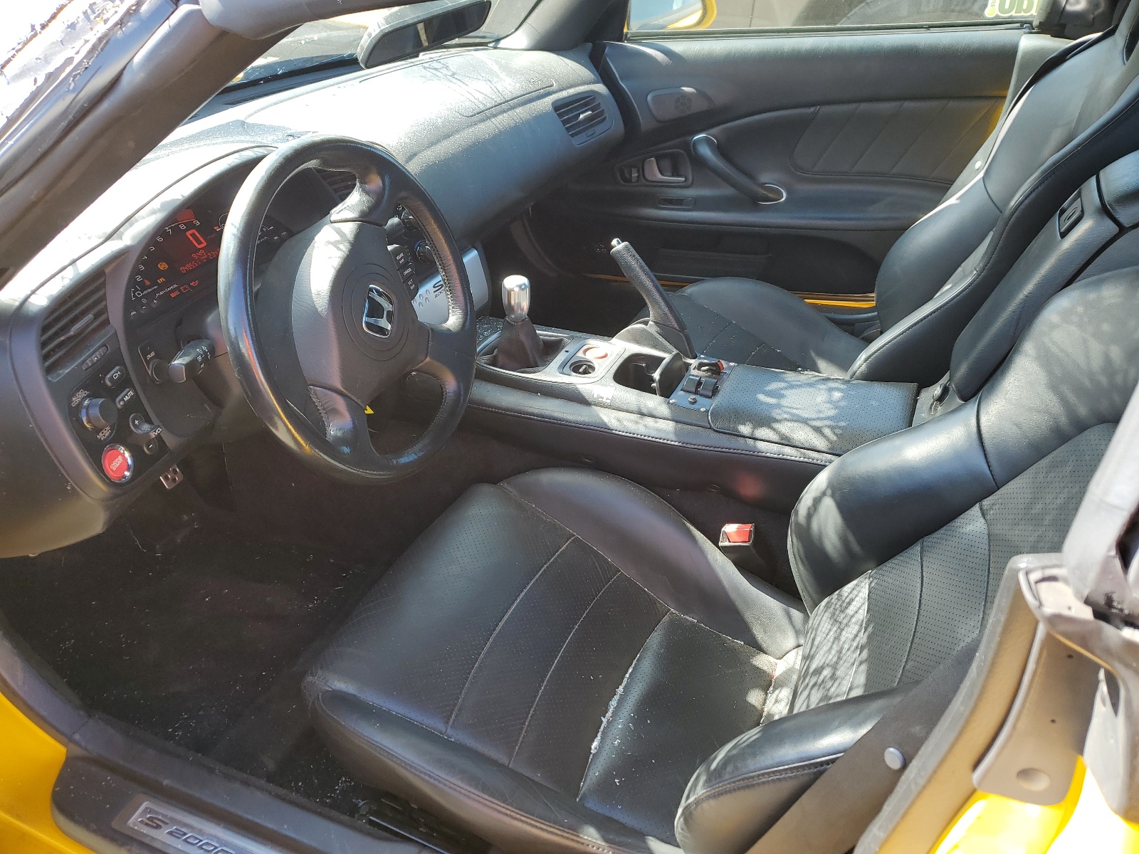 JHMAP21475S008538 2005 Honda S2000