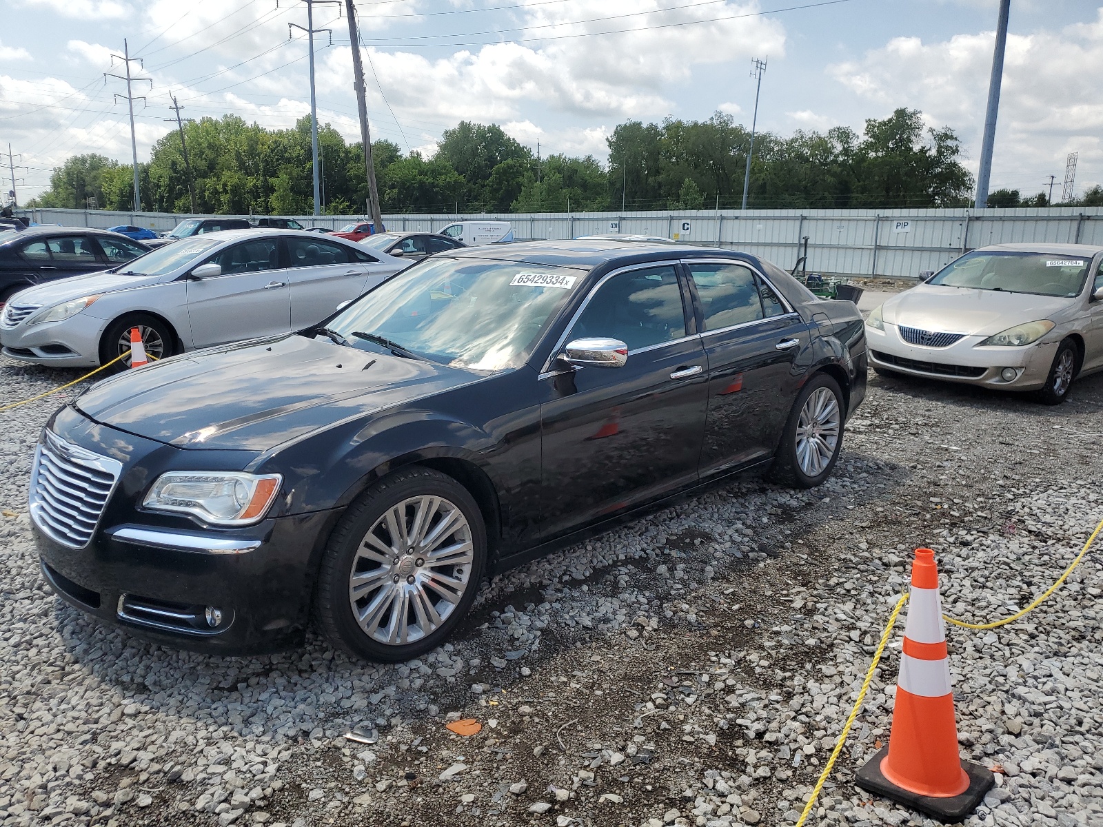 2014 Chrysler 300C vin: 2C3CCAET8EH157568