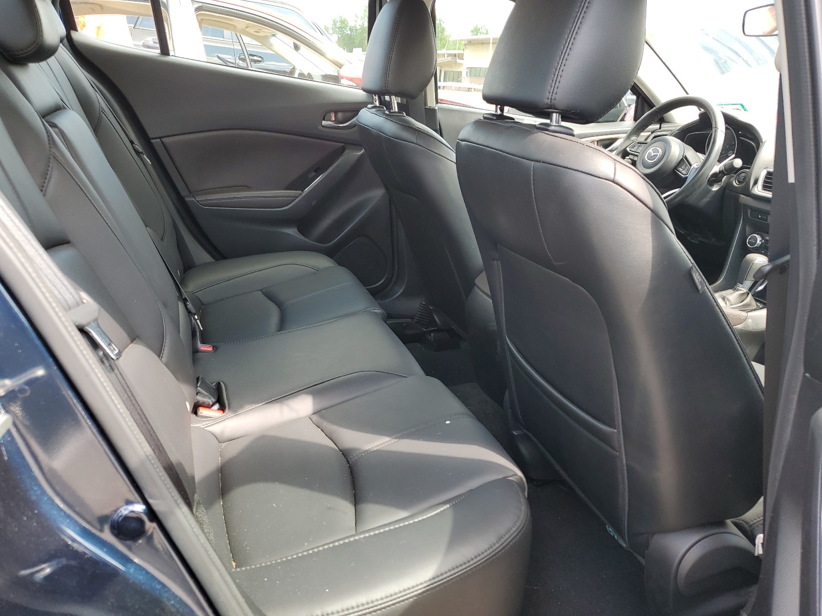 3MZBN1V38JM191536 2018 Mazda 3 Touring