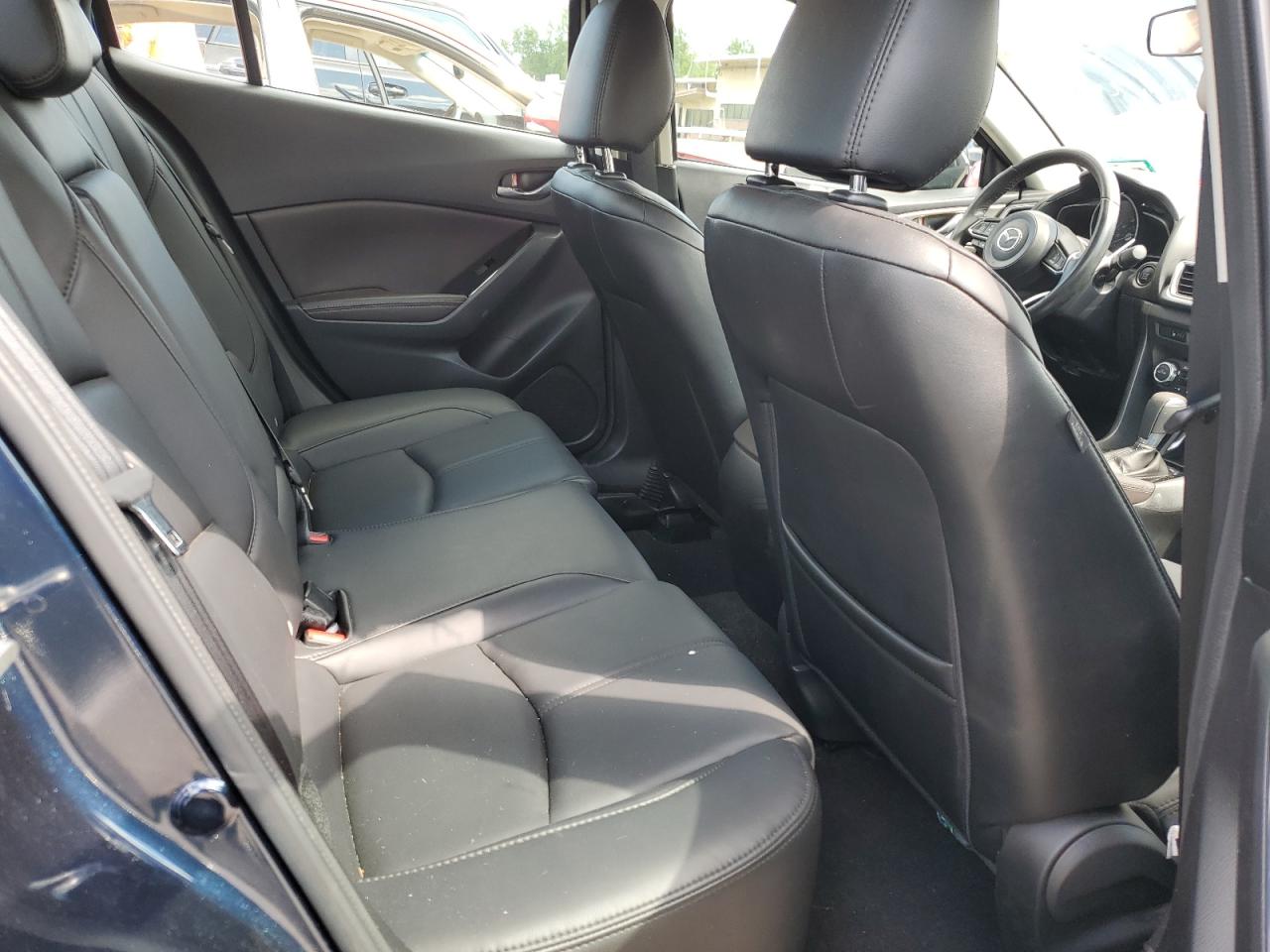 2018 Mazda 3 Touring VIN: 3MZBN1V38JM191536 Lot: 63720484