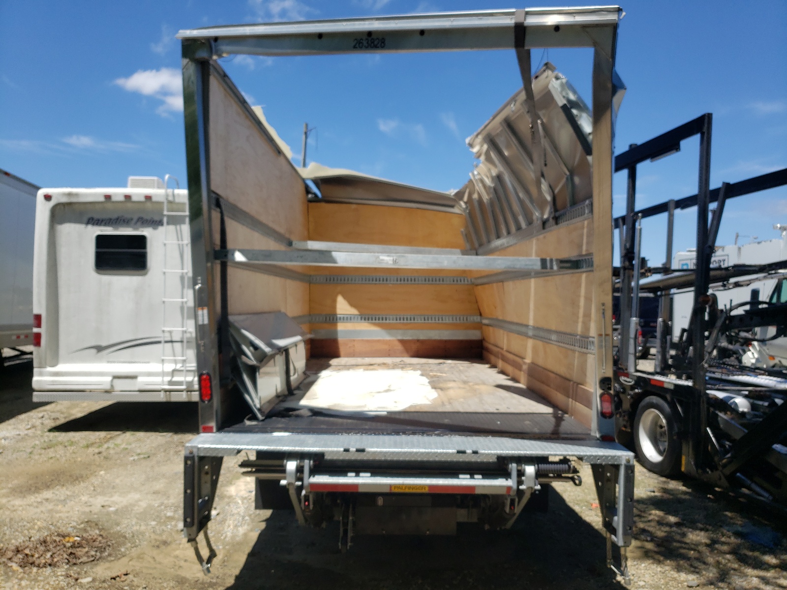 JALE5W166R7901406 2024 Isuzu Nqr