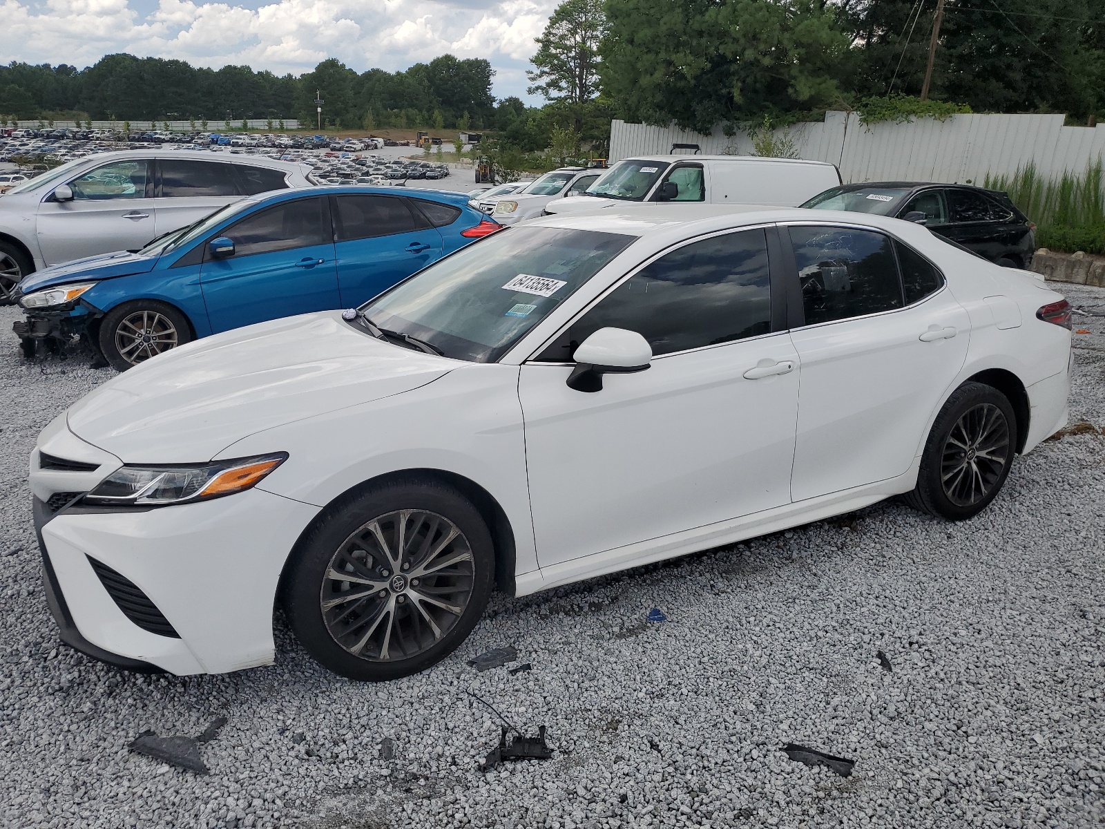 2018 Toyota Camry L vin: 4T1B11HK8JU519238