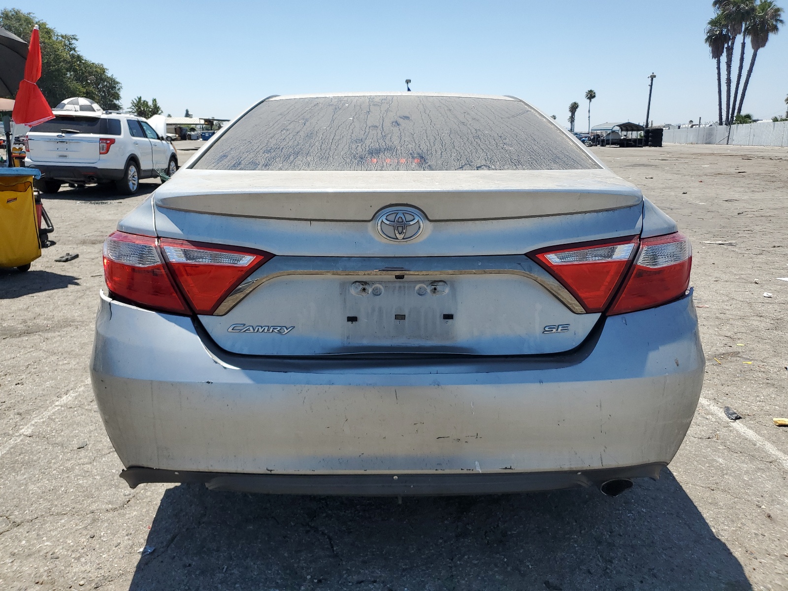 2016 Toyota Camry Le vin: 4T1BF1FK1GU257270