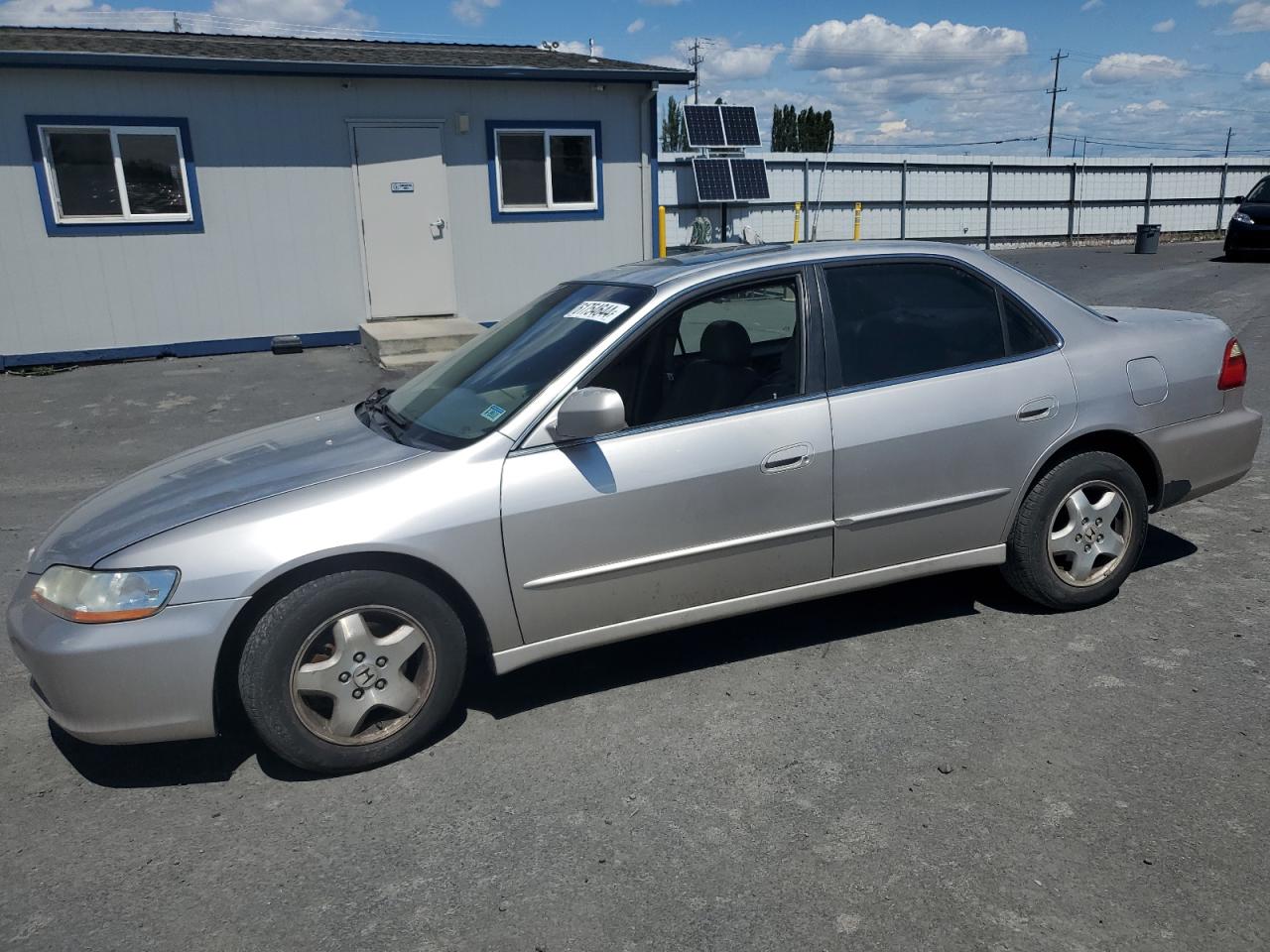 1999 Honda Accord Ex VIN: 1HGCG1657XA057156 Lot: 61754644