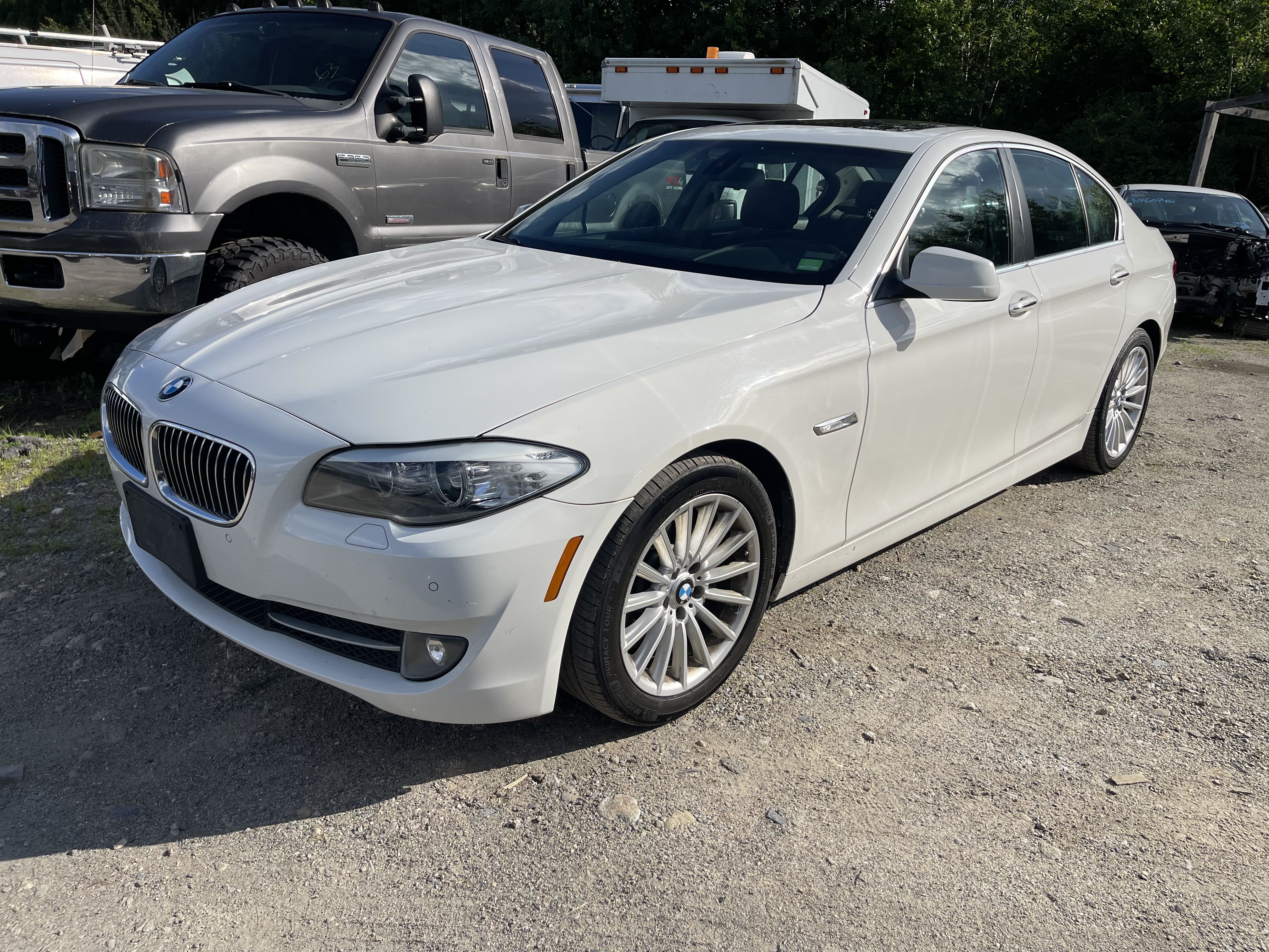 2012 BMW 535 I vin: WBAFR7C59CC811697