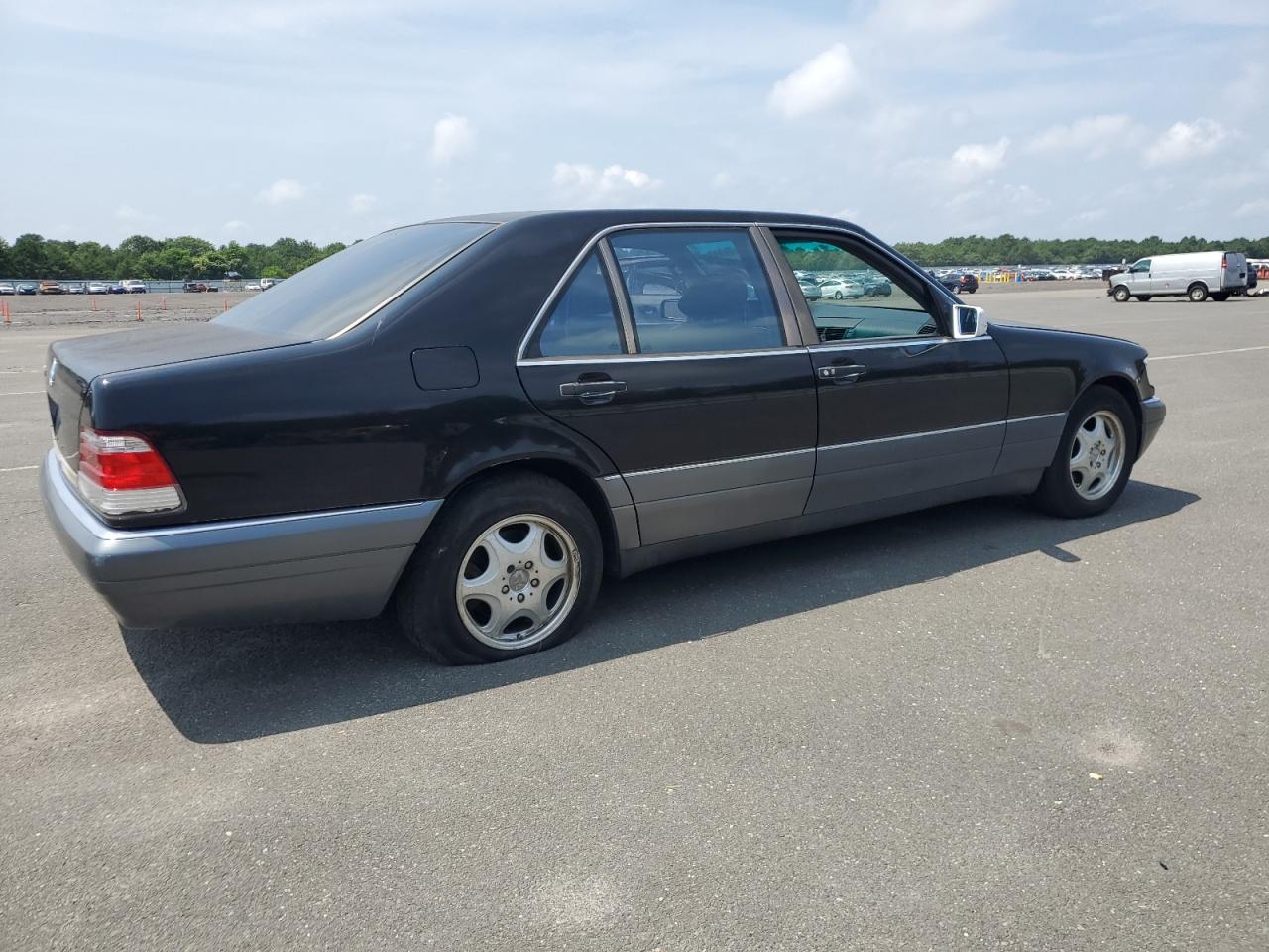 1995 Mercedes-Benz S 600 VIN: WDBGA57EXSA281908 Lot: 65518404