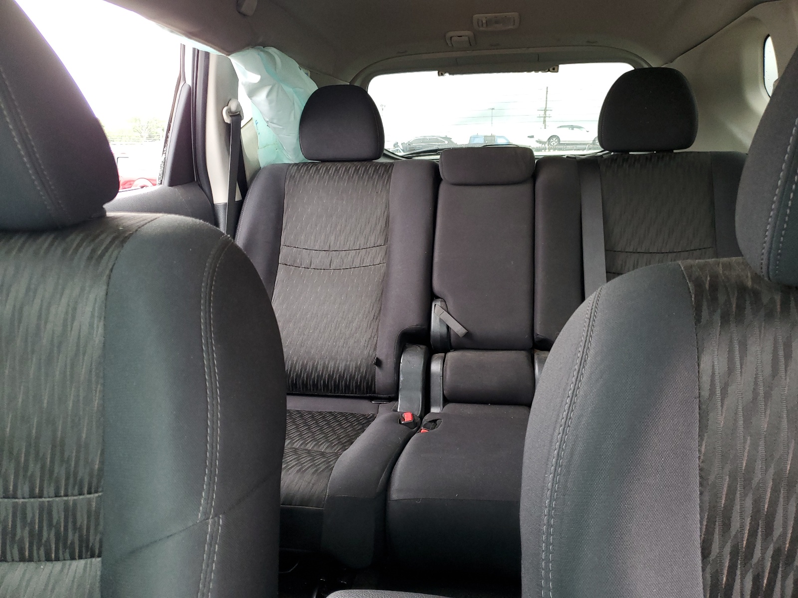 5N1AT2MTXKC800507 2019 Nissan Rogue S