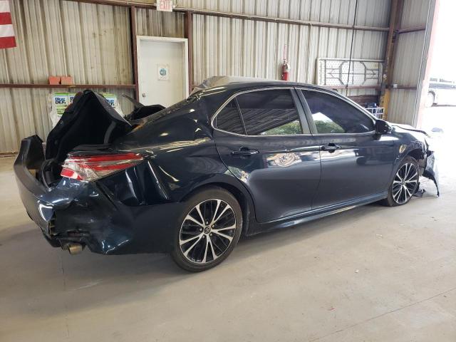  TOYOTA CAMRY 2018 Granatowy