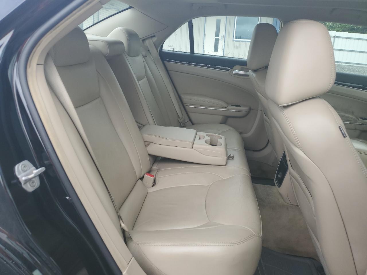 2013 Chrysler 300 VIN: 2C3CCAAG5DH618815 Lot: 64875244