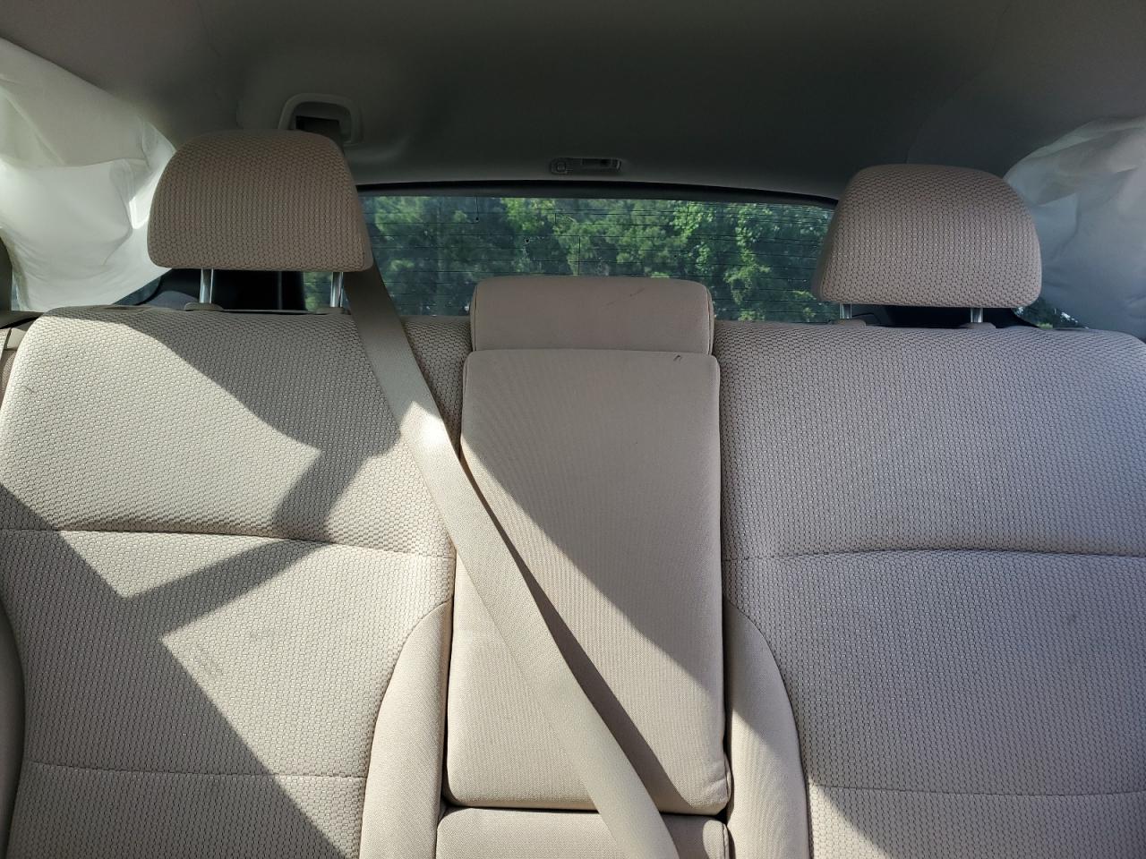 2016 Subaru Outback - Image 10