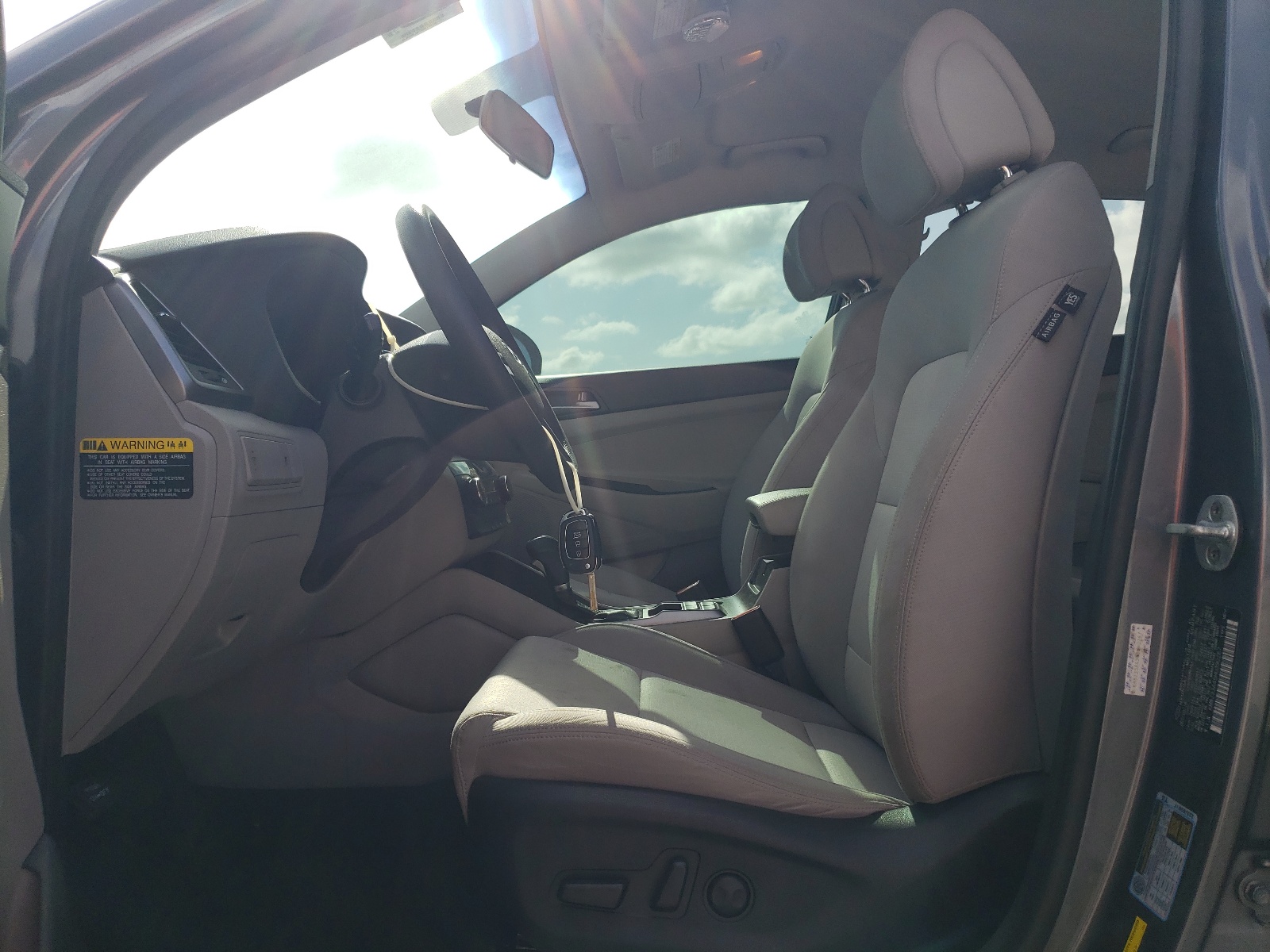 KM8J33A45HU390267 2017 Hyundai Tucson Limited