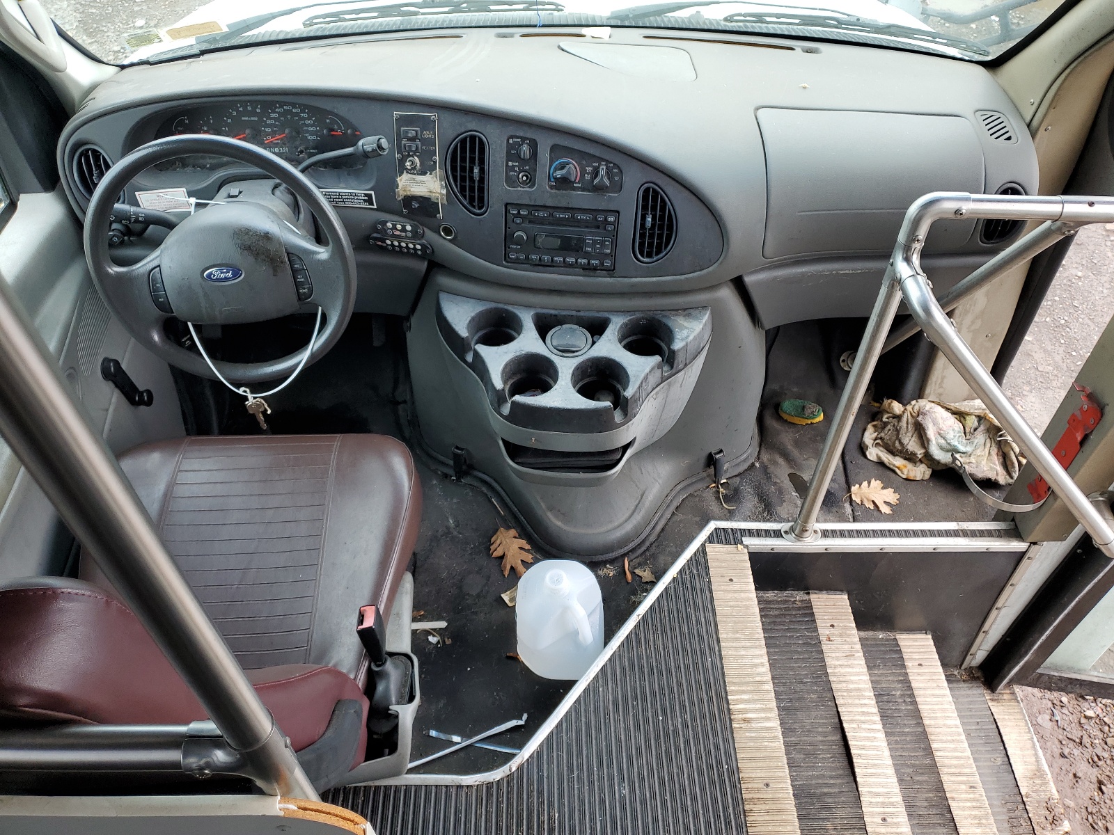 1FD3E35S98DB17571 2008 Ford Econoline E350 Super Duty Cutaway Van