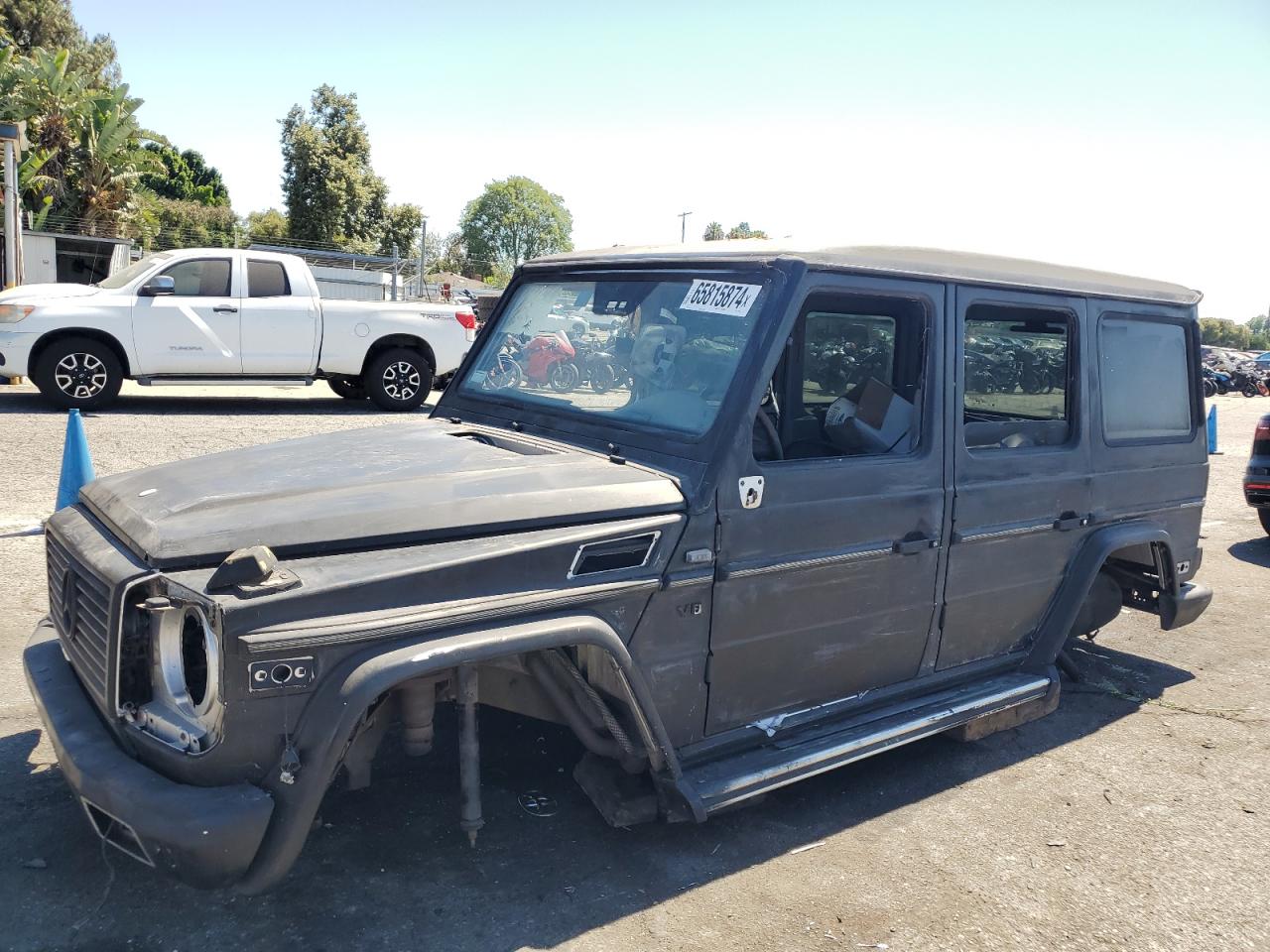 2002 Mercedes-Benz G 500 VIN: WDCYR49E52X128415 Lot: 65815874