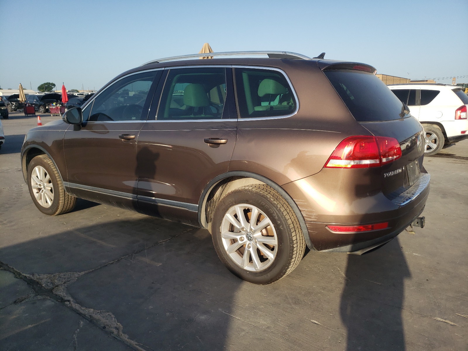 2013 Volkswagen Touareg V6 vin: WVGEF9BP1DD013949