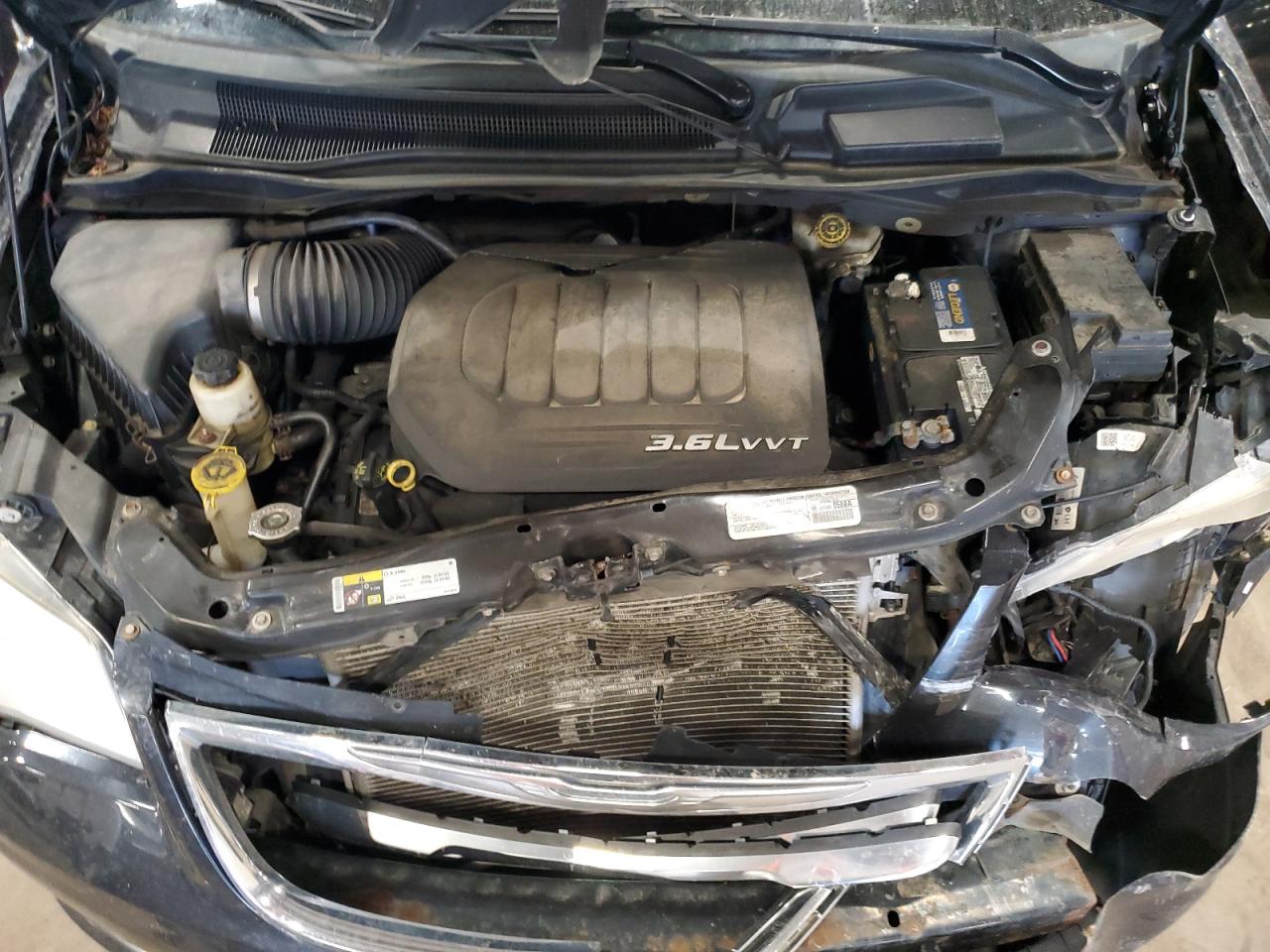 2014 Chrysler Town & Country Touring L VIN: 2C4RC1CG0ER198346 Lot: 61813234