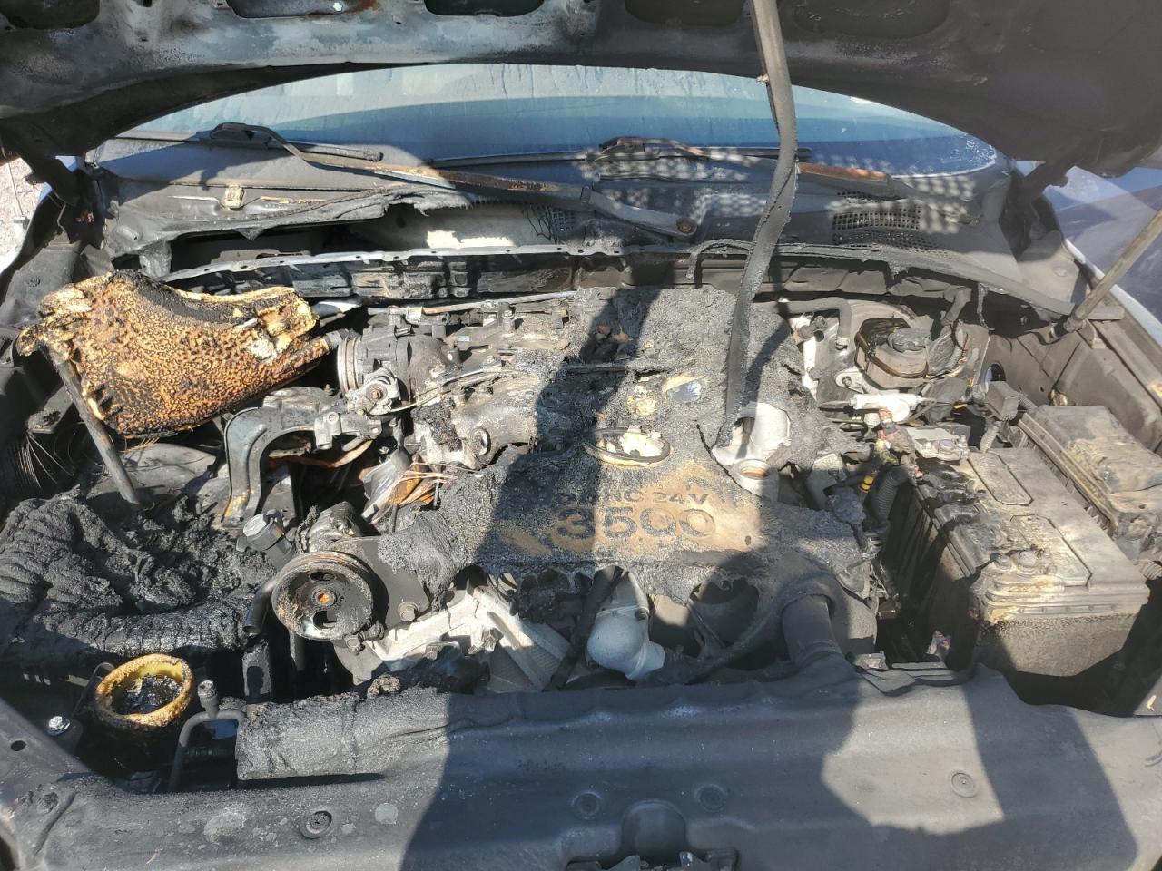 2005 Kia Sorento Ex VIN: KNDJC733755429284 Lot: 62914524