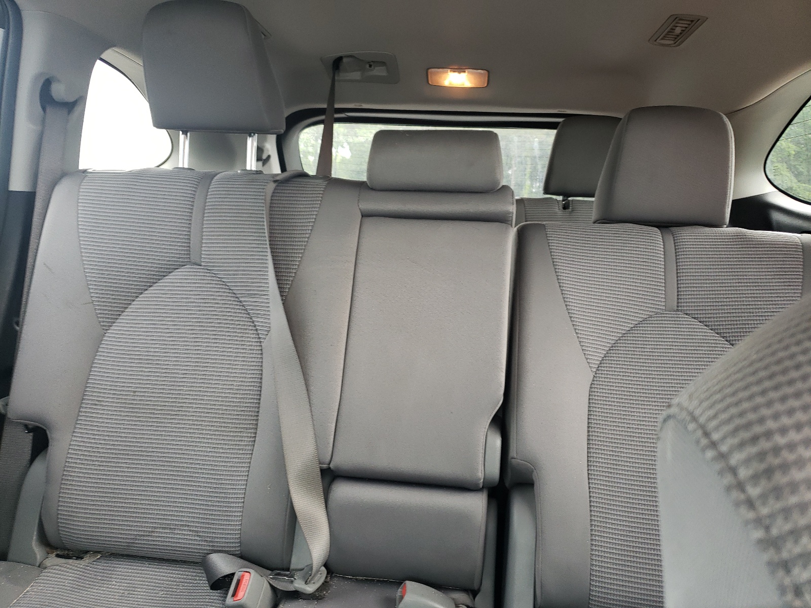 5TDBZRBH7MS532421 2021 Toyota Highlander L