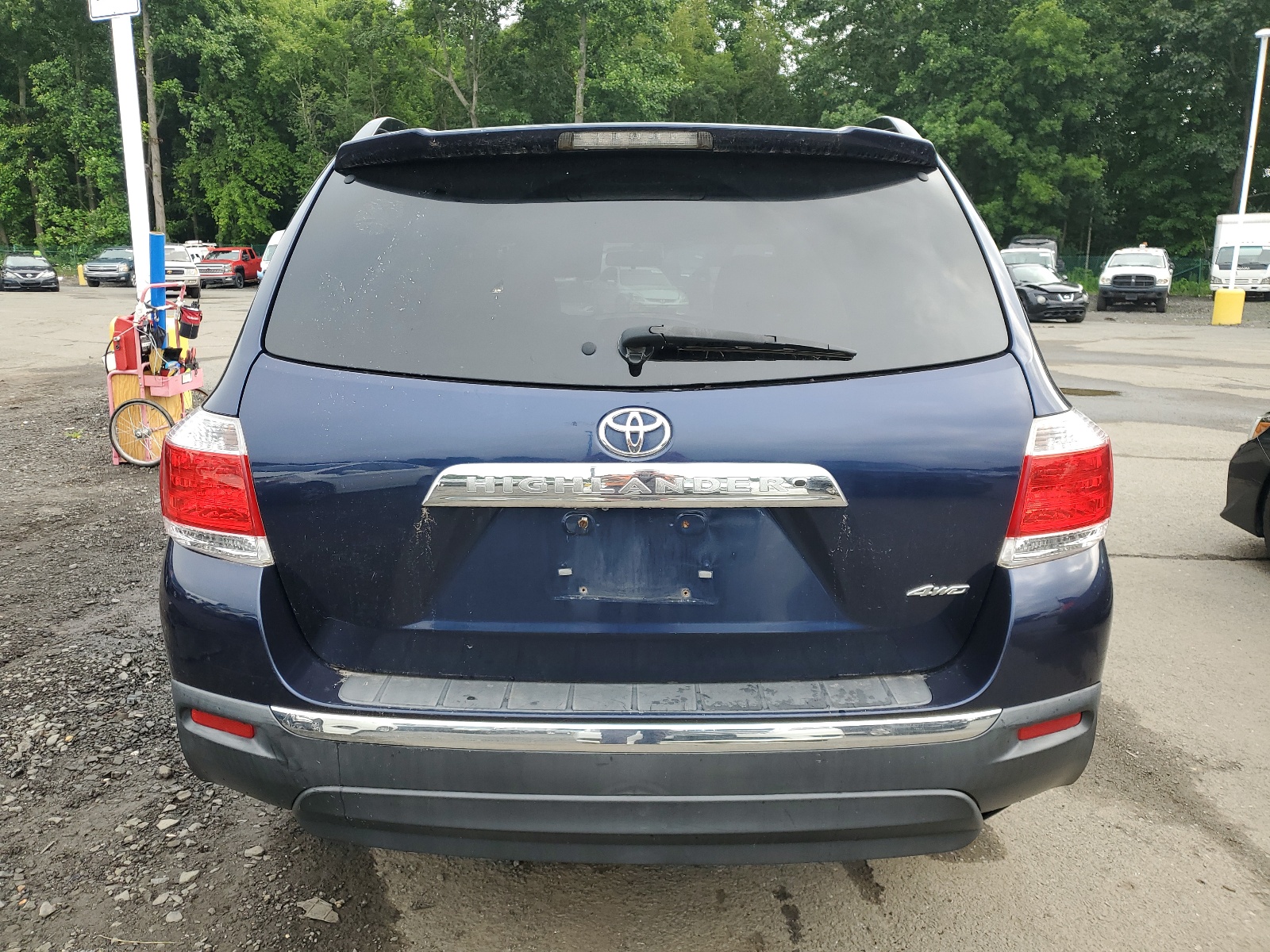 2012 Toyota Highlander Base vin: 5TDBK3EHXCS121008