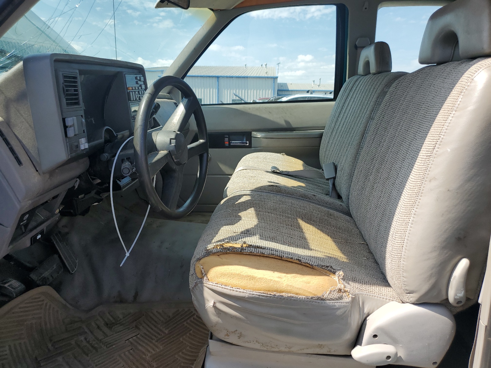 2GCEC19H8R1232228 1994 Chevrolet Gmt-400 C1500