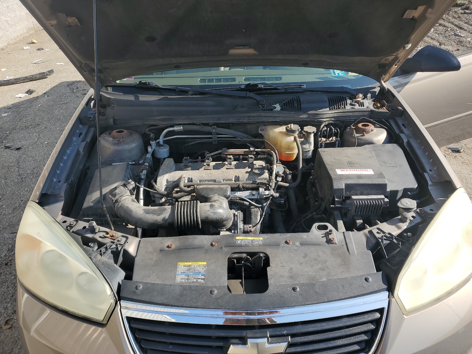 1G1ZS58F17F103581 2007 Chevrolet Malibu Ls