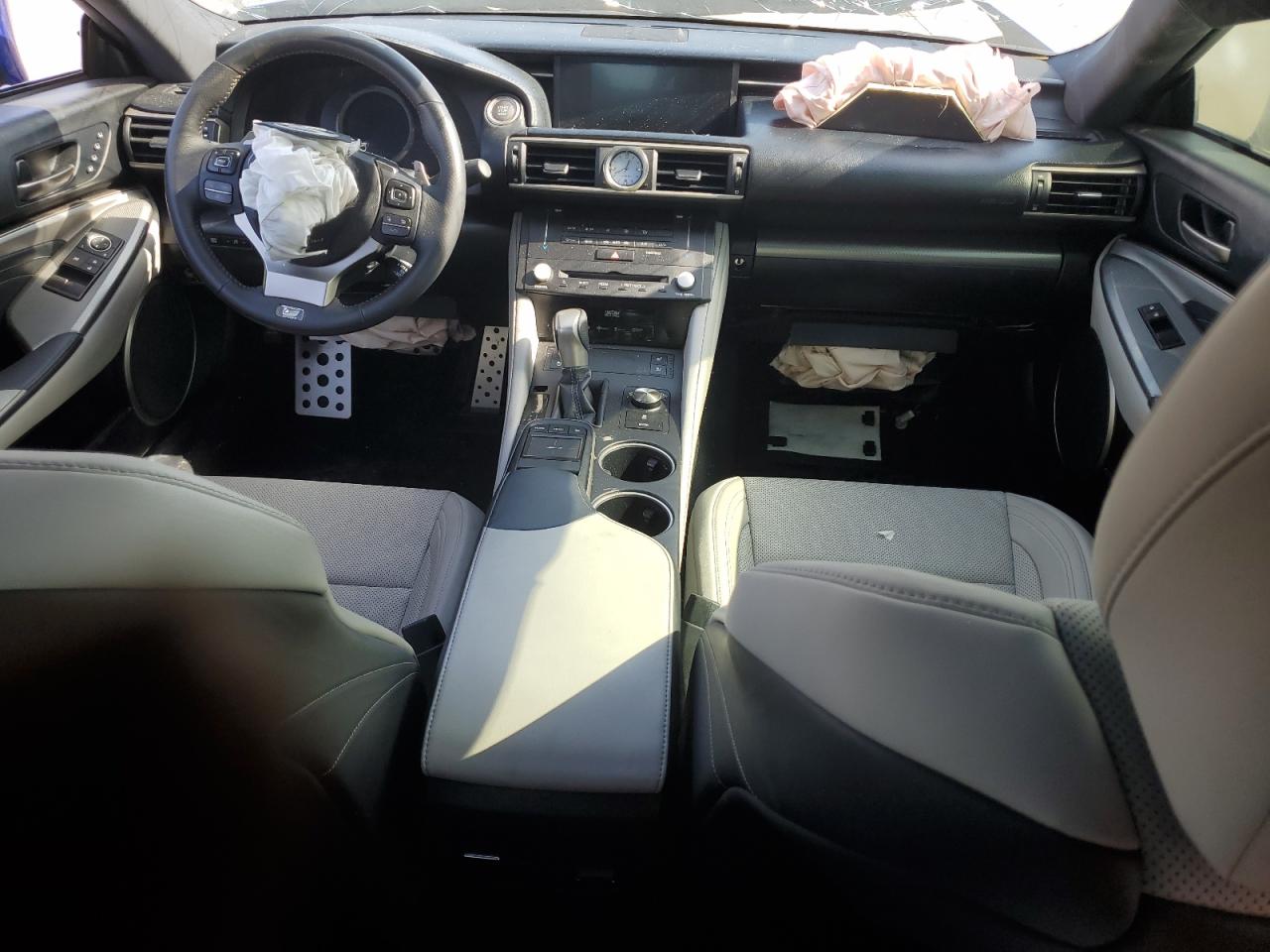 2015 Lexus RX - Image 8