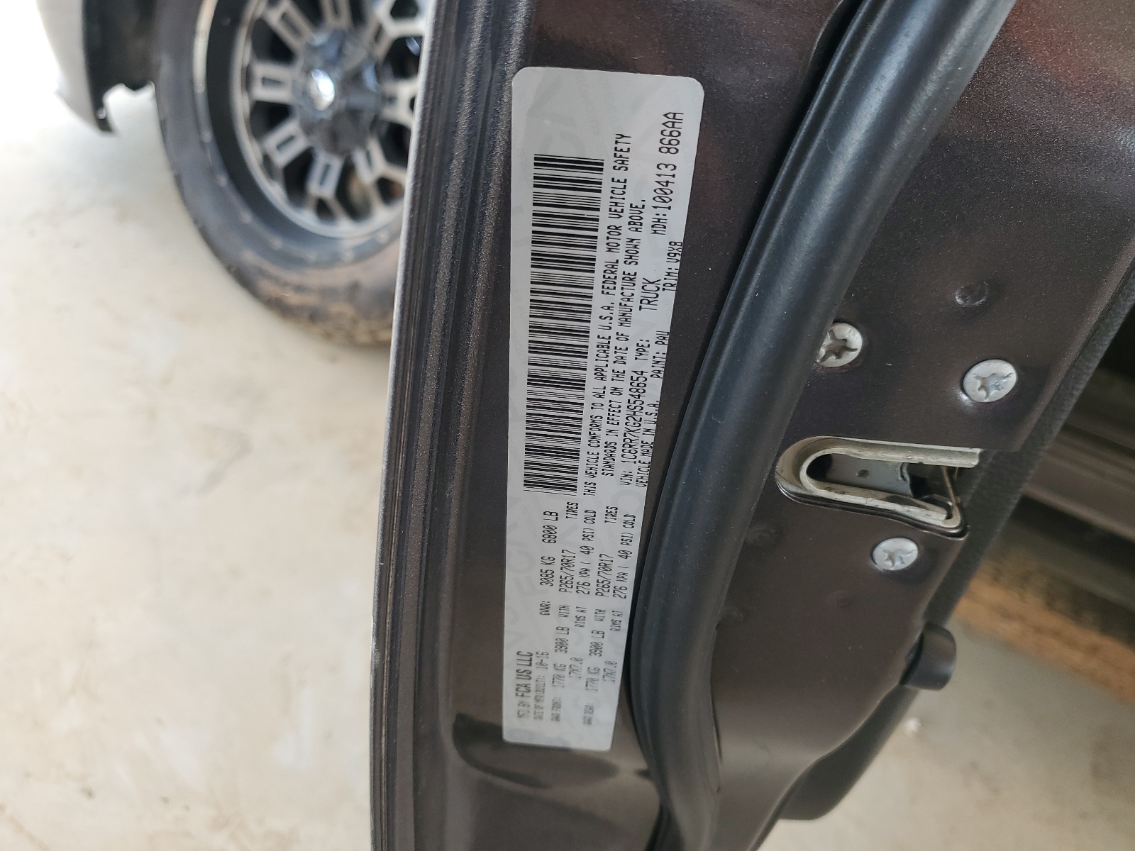 1C6RR7KG2HS548654 2017 Ram 1500 St