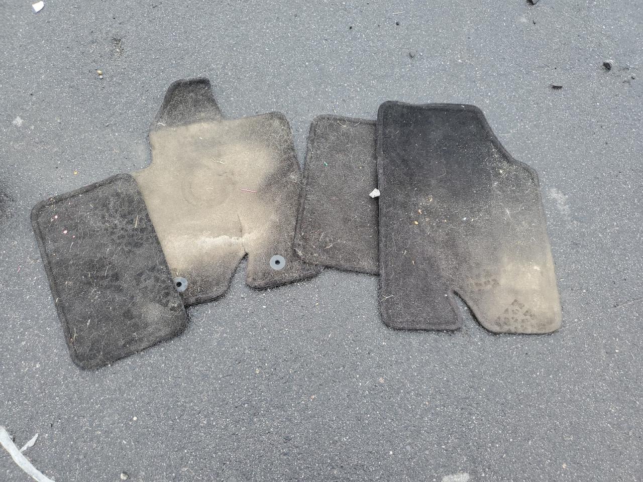 2011 Ford Escape Limited VIN: 1FMCU9EG4BKC42501 Lot: 61197654