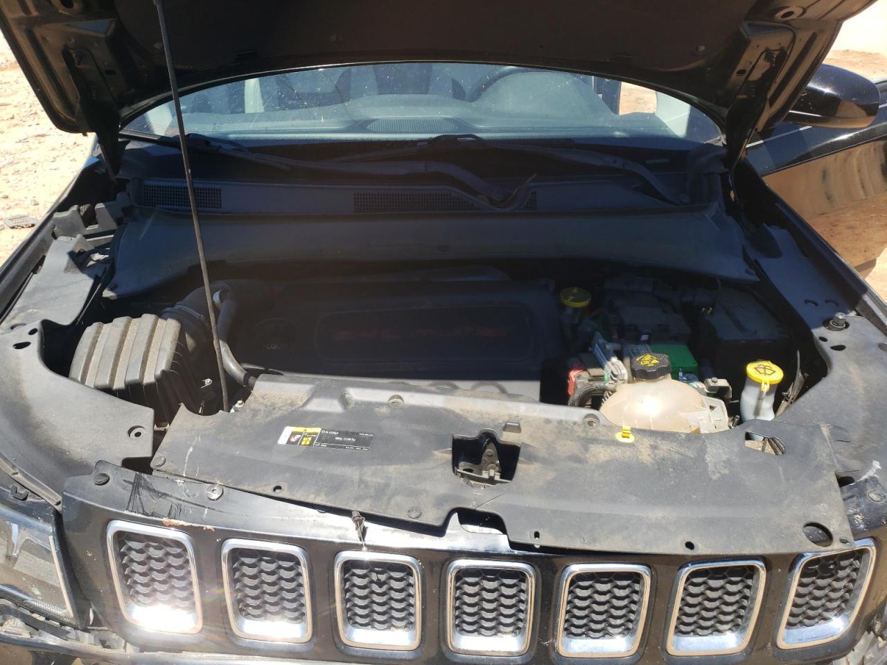 2018 Jeep Compass Latitude VIN: 3C4NJCBB6JT467916 Lot: 61802724