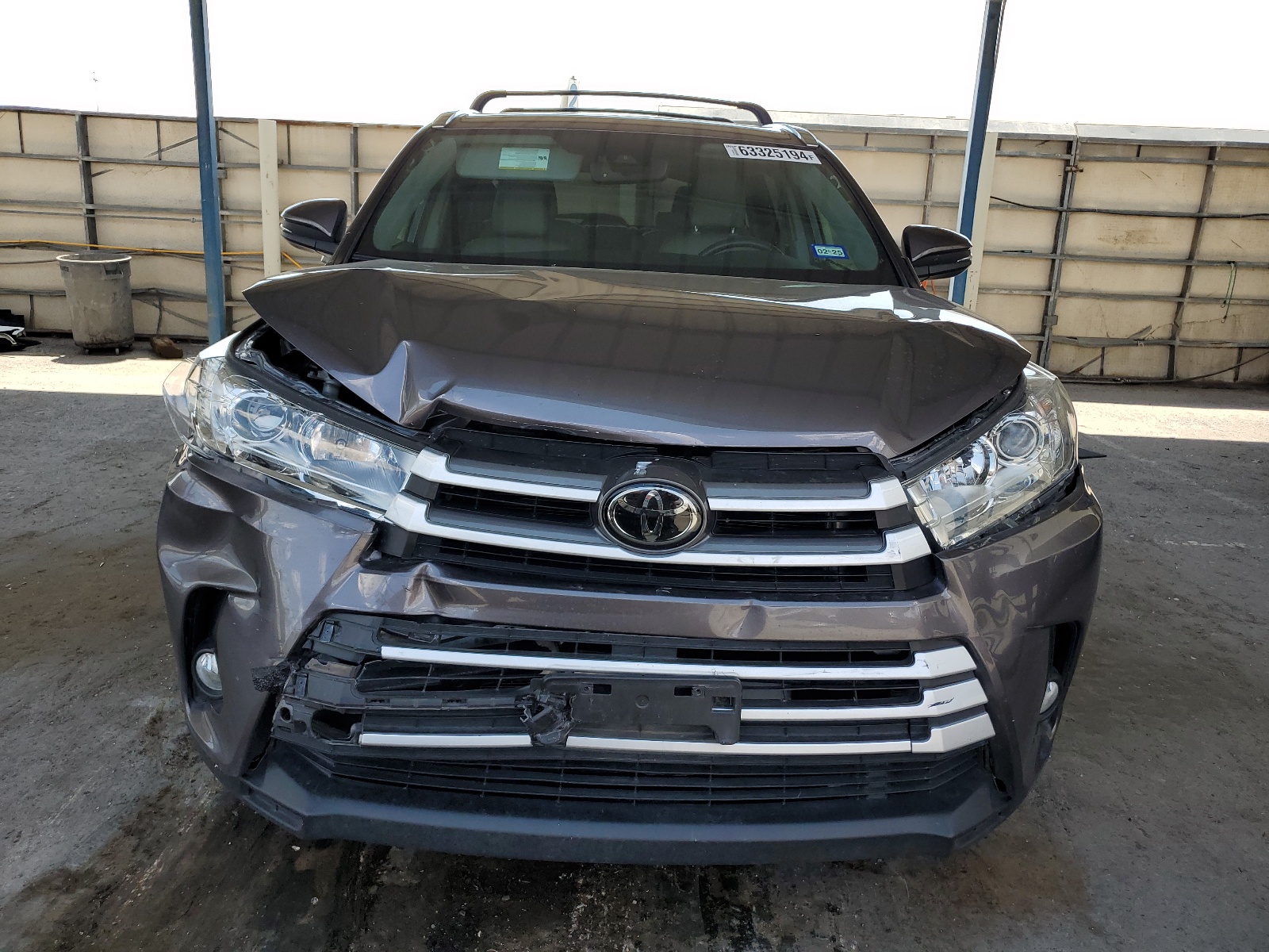 5TDJZRFH0KS577932 2019 Toyota Highlander Se