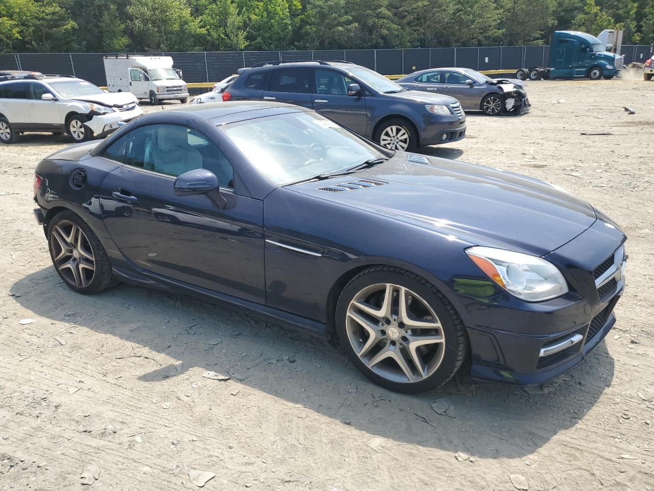 2015 Mercedes-Benz Slk 350 VIN: WDDPK5HA5FF096853 Lot: 62484624