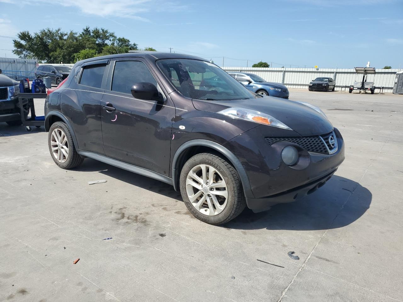 2014 Nissan Juke S VIN: JN8AF5MR4ET353294 Lot: 61267084