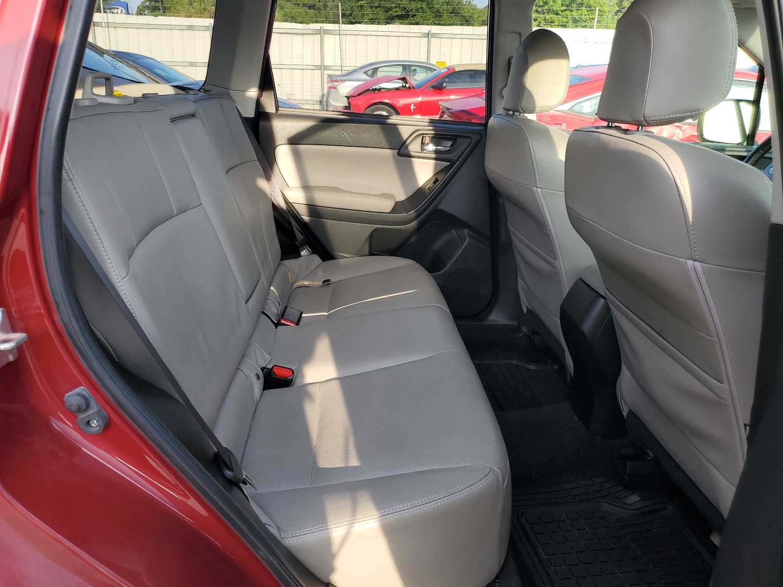 JF2SJAHC8EH427513 2014 Subaru Forester 2.5I Limited