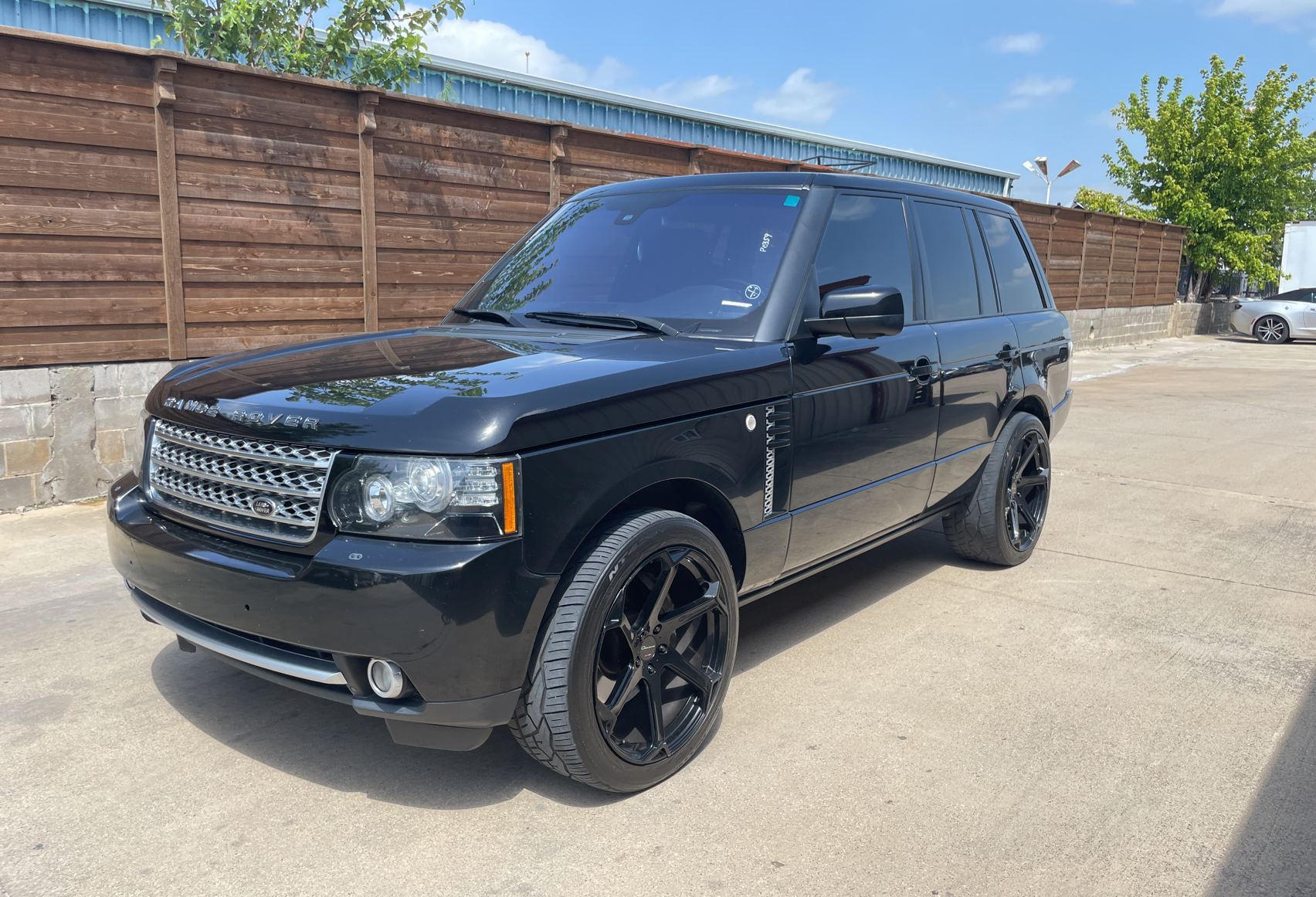 2012 Land Rover Range Rover Hse Luxury vin: SALMF1E42CA384789