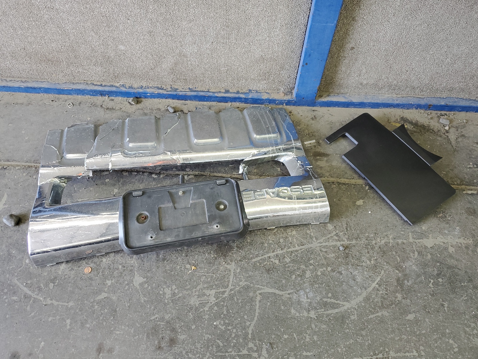 1FMCU9EG0BKB78893 2011 Ford Escape Limited