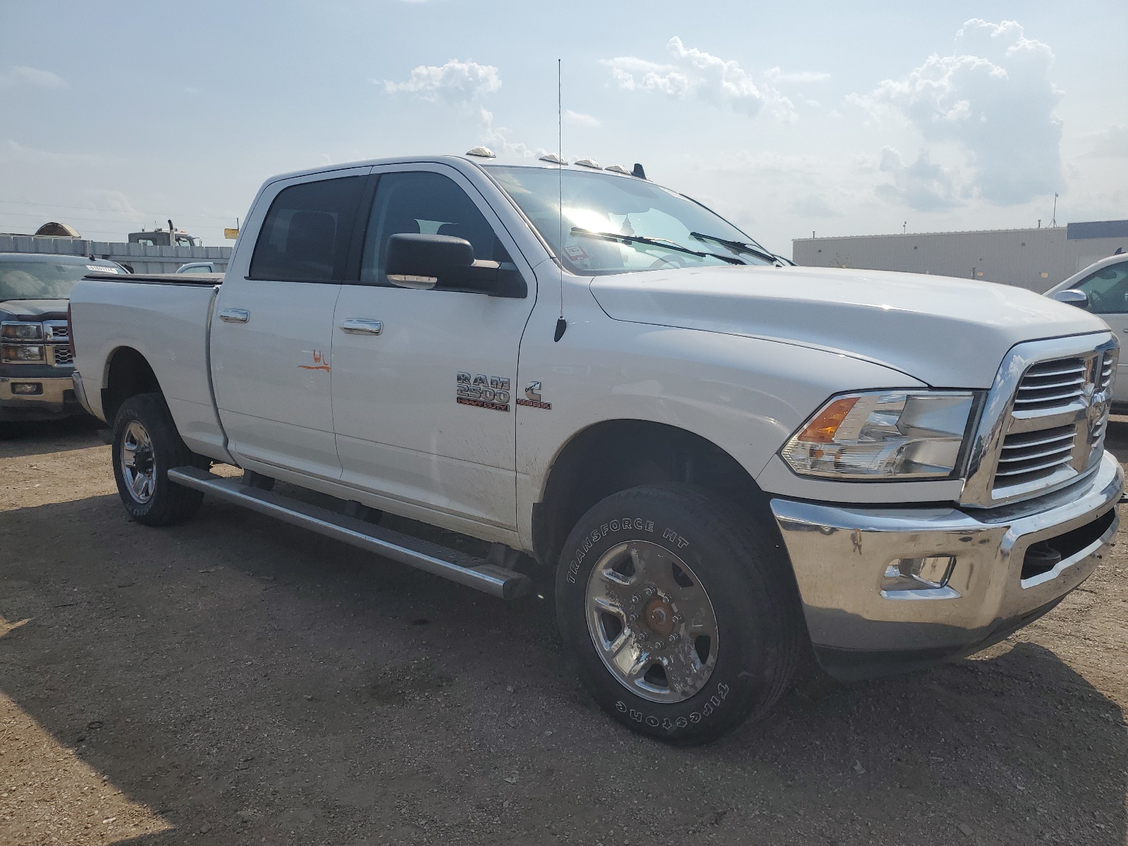 2017 Ram 2500 Slt vin: 3C6UR5DL1HG616152