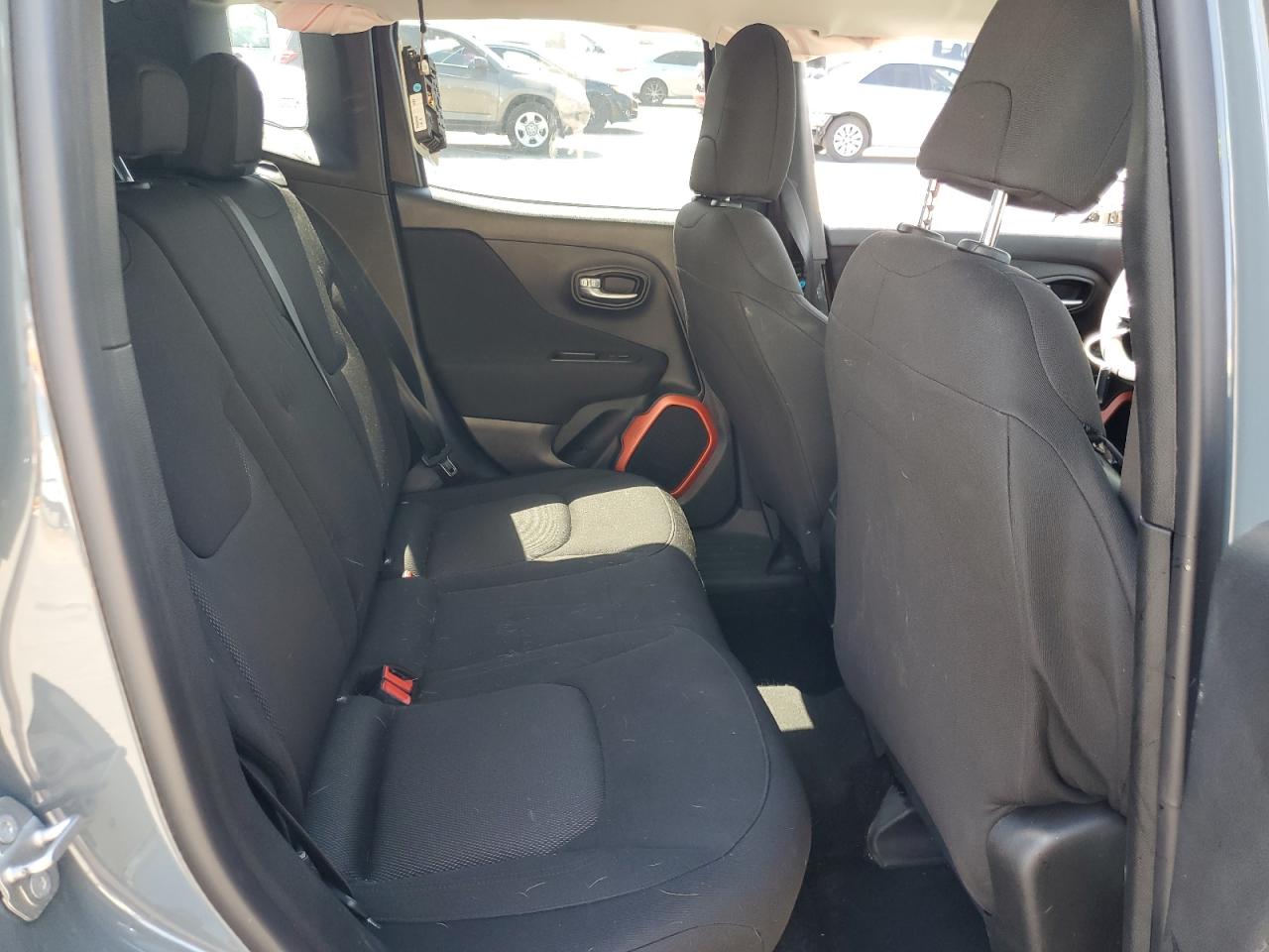 2018 Jeep Renegade Sport VIN: ZACCJBABXJPH82227 Lot: 64184004