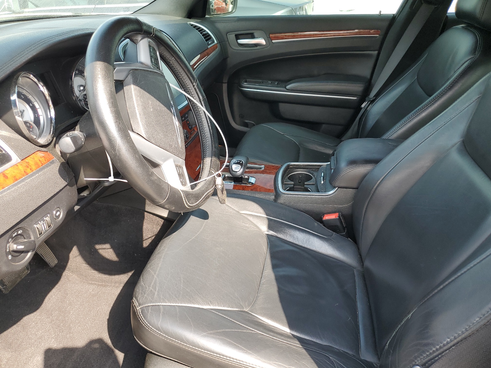 2C3CCAAG7EH193826 2014 Chrysler 300