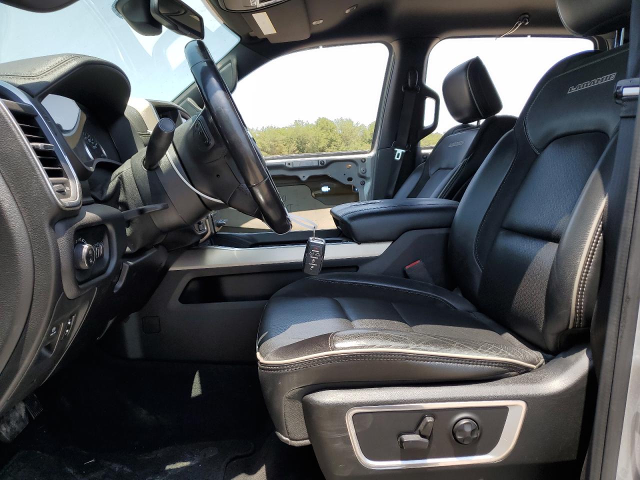 2019 Ram 1500 Laramie VIN: 1C6SRFJT1KN605801 Lot: 62693994