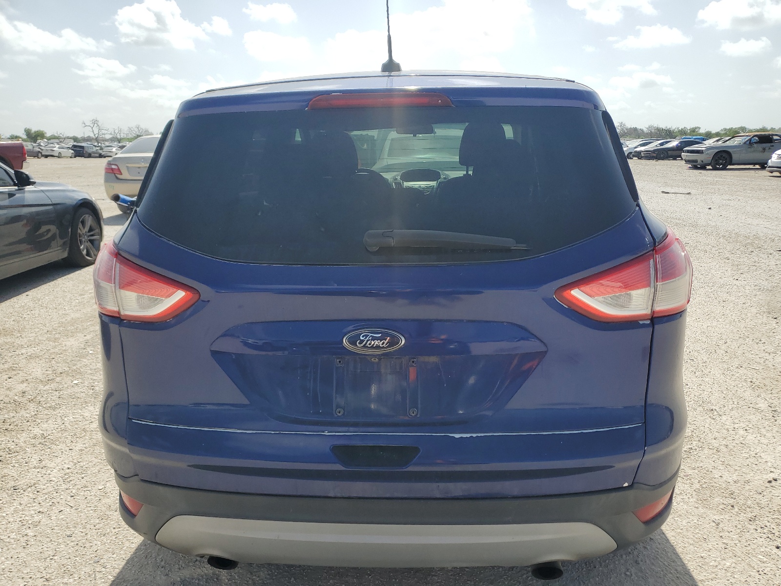 1FMCU0G98GUB08693 2016 Ford Escape Se