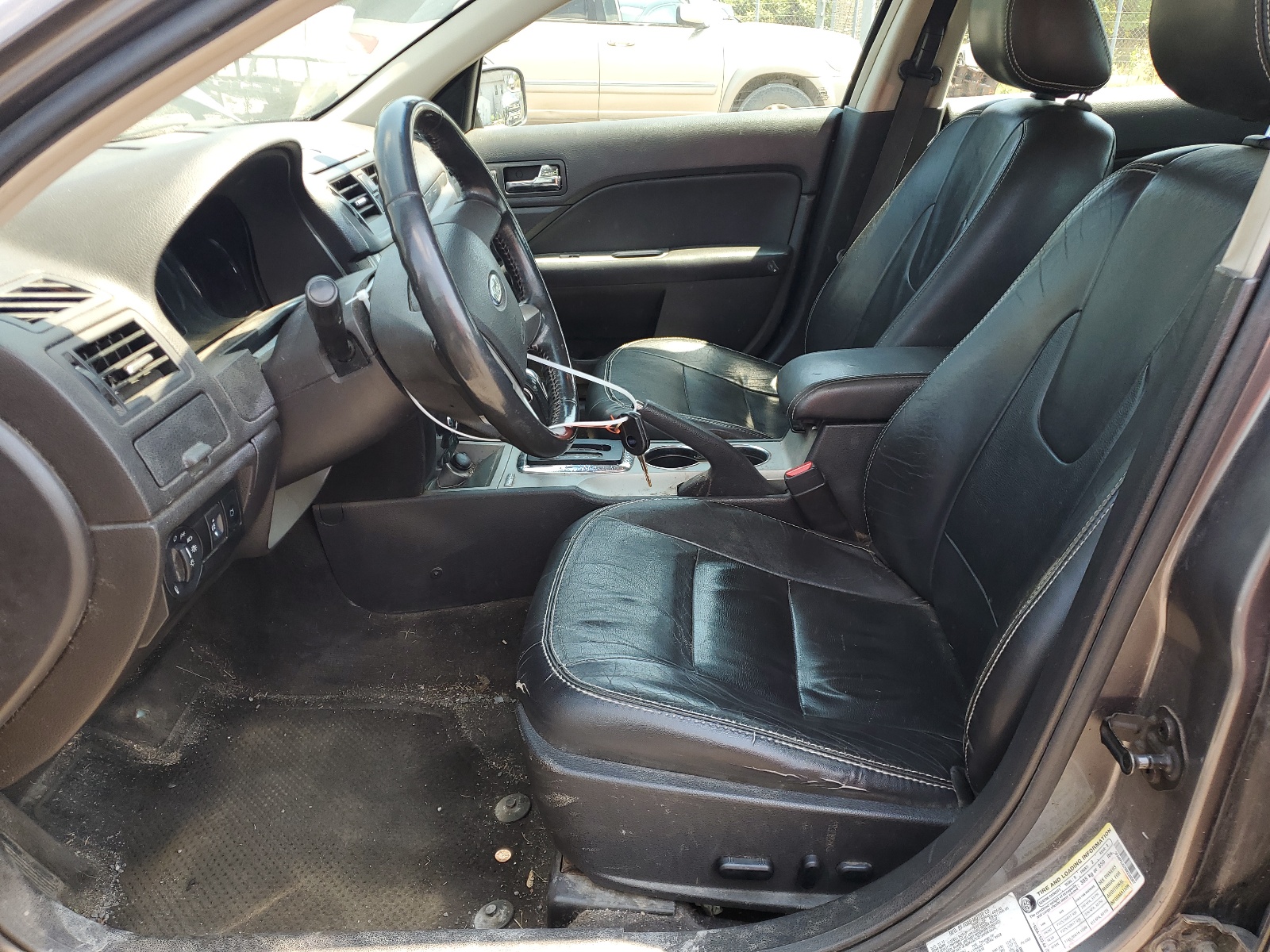 3FAHP0JG7BR233067 2011 Ford Fusion Sel