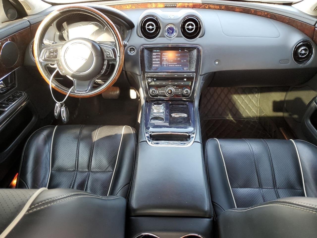 2011 Jaguar Xjl VIN: SAJWA2GB5BLV16934 Lot: 61632594